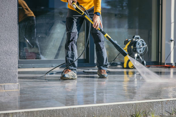 Best Pool Deck Cleaning  in Osprey, FL